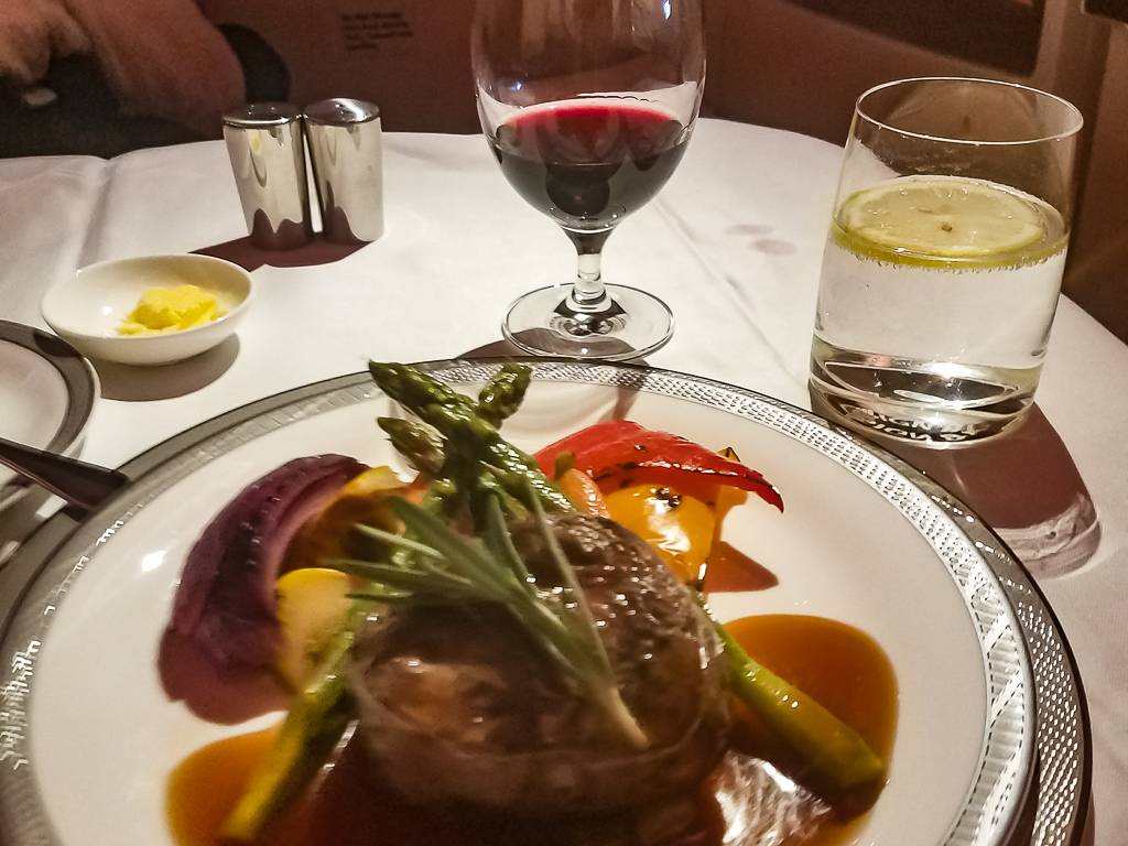 Singapore Airlines Suite Class 09