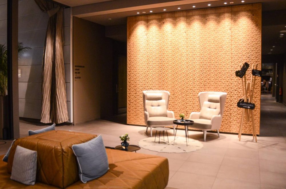 Lobby Steigenberger Munich - an honest review by Fernwehsarah