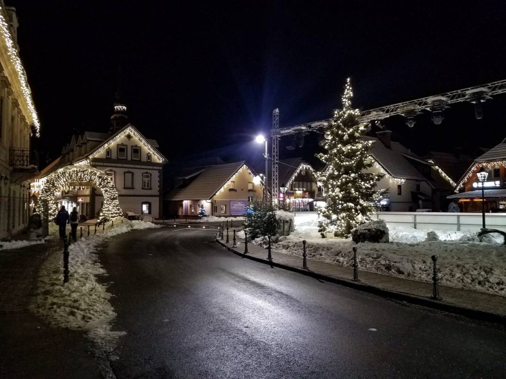 Kranjska Gora at night - find the best ski resorts in Slovenia - the ultimate guide to skiing in Slovenia