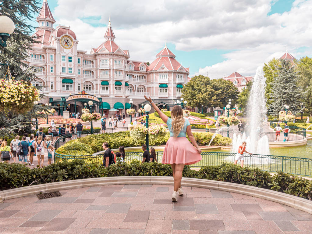 Girl in front of Disneyland Hotel at Disneyland Paris photo spot