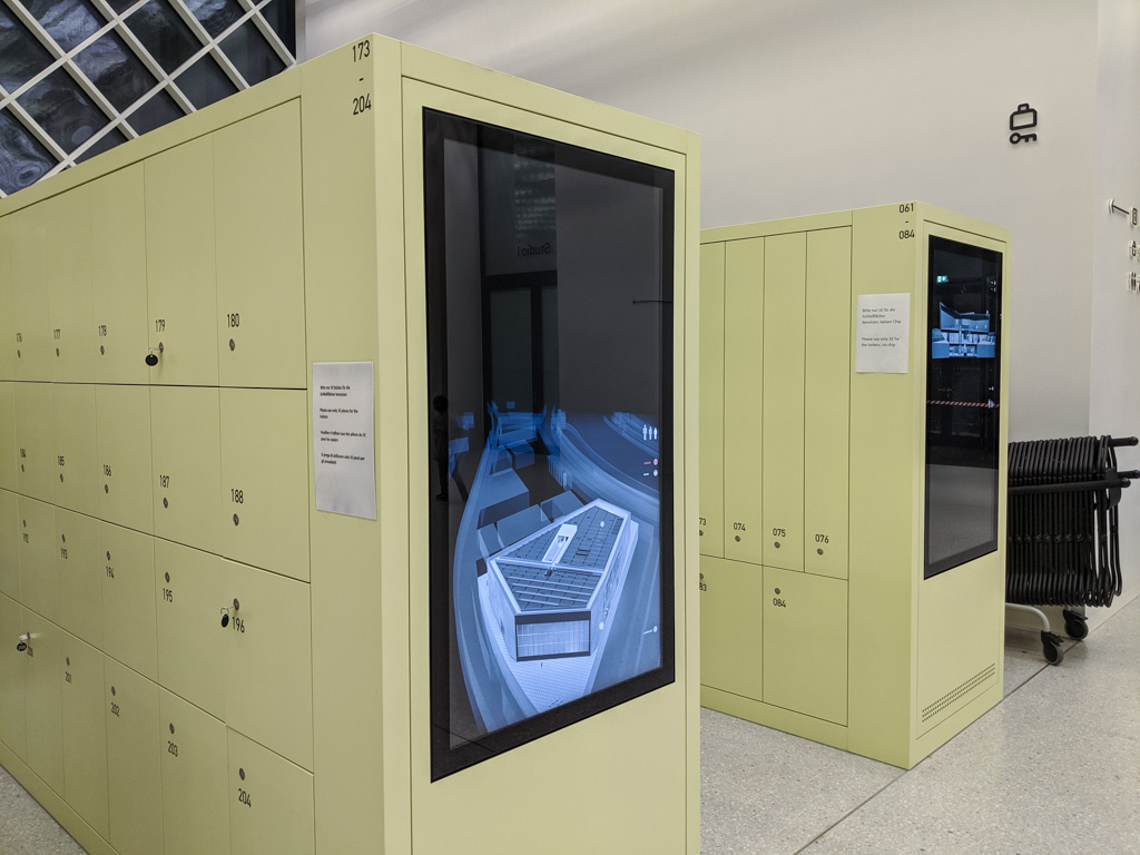 free lockers at ground floor of Futurium Berlin