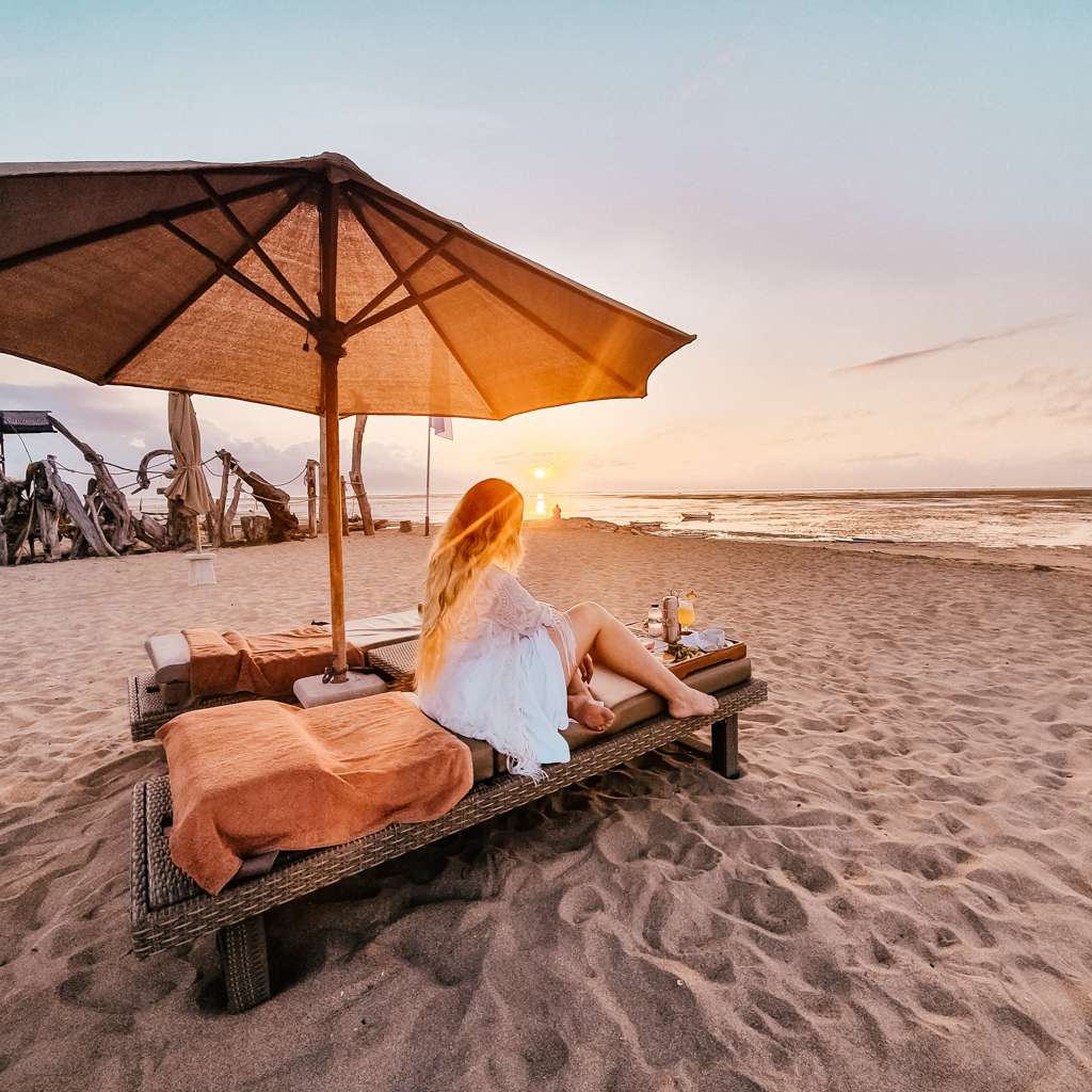 Sunrise Breakfast at private beach facility of Kayumanis Sanur Private Villa & Spa