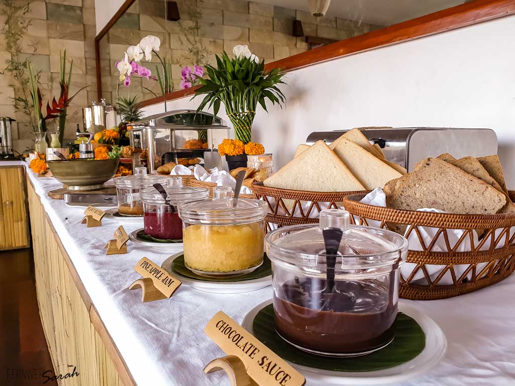 Breakfast Buffet at Munduk Moding Plantation