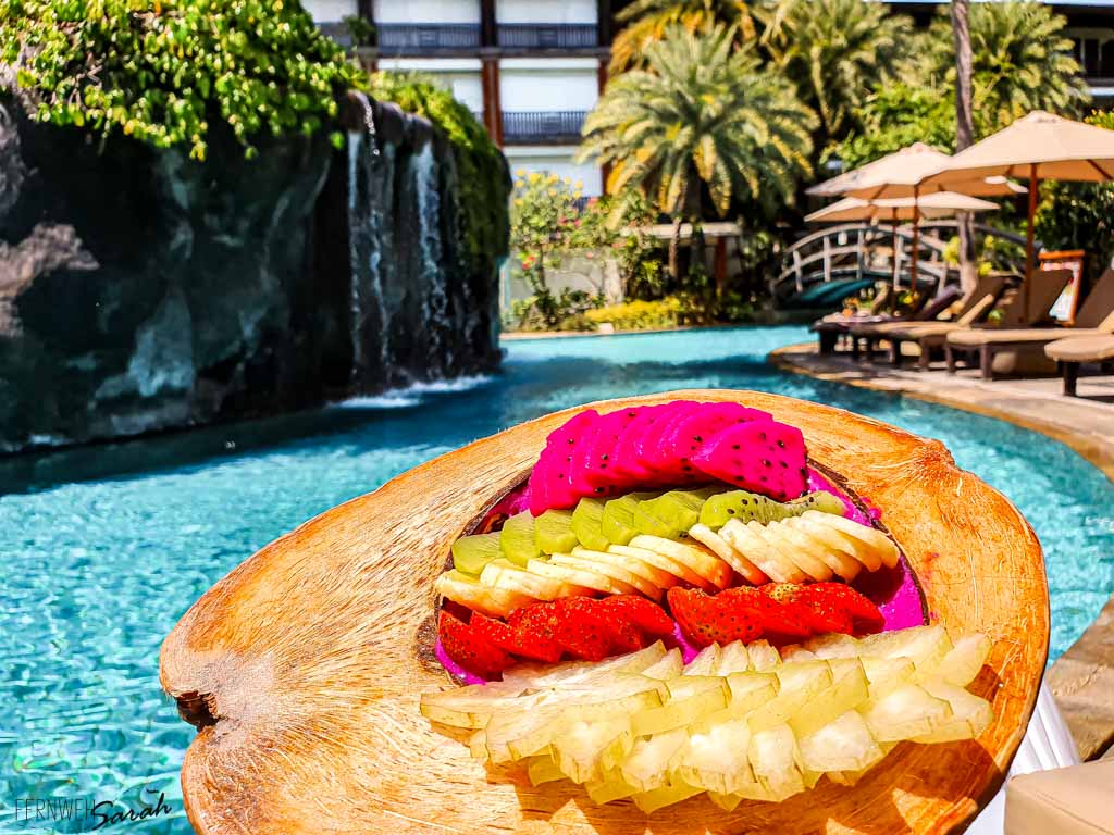 Smoothie Bowl from Pool Bar at Lagoon Pool